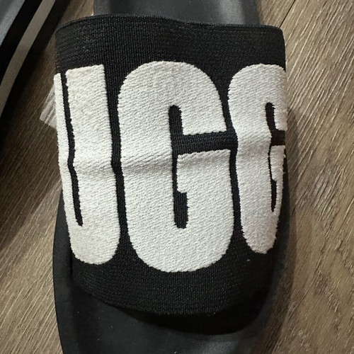 Ugg slippers size 38, black
