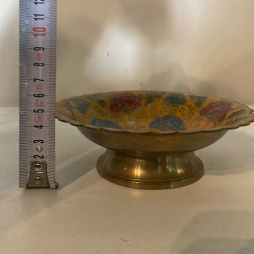 Bronze bowl carved with brass vintage designs like new