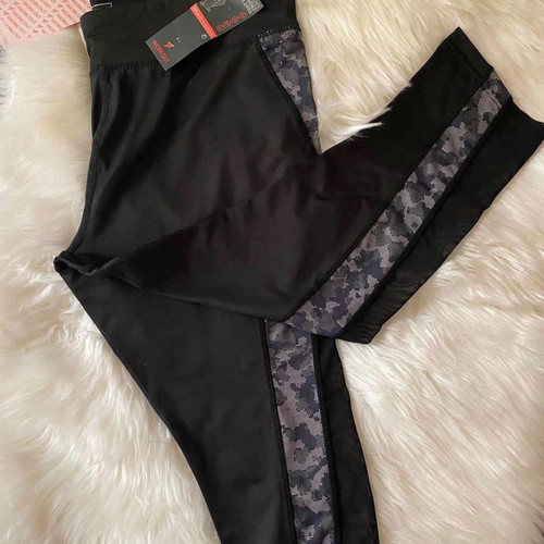 Sports leggings new with transparency and pocket size L