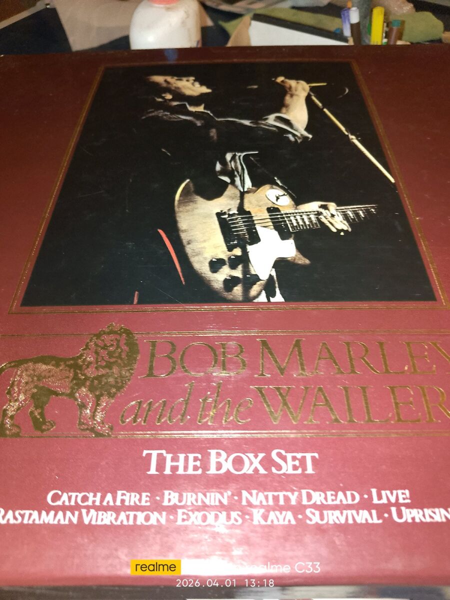 【大特価】Bob Marley 9枚セット Bob Marley Box Set new, collectible 9… - € 900,00 - Vendora.cy
