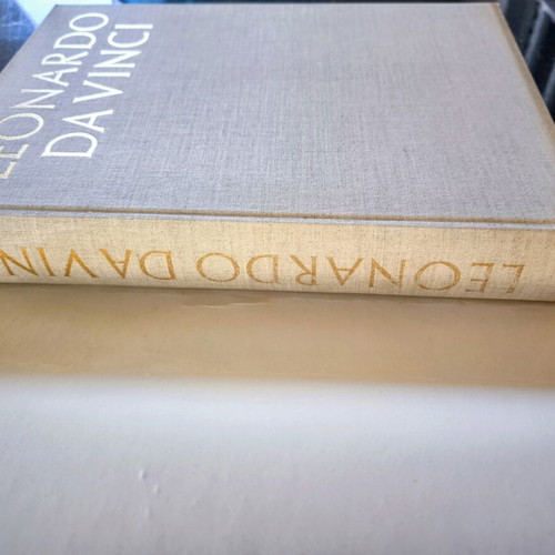 Leonardo Da Vinci 1956 art book used, English