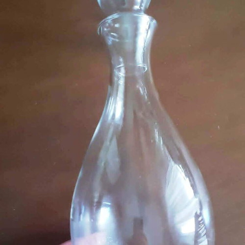 Vintage glass decanter with glass stopper like new