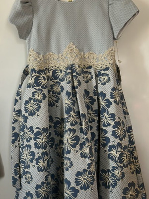 Girls' dress new, size 14-15