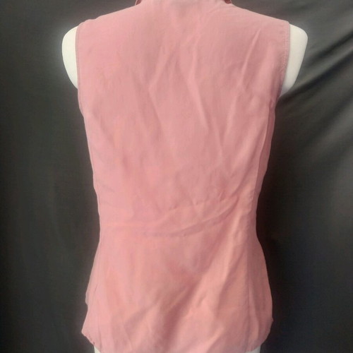 Sleeveless women's shirt size medium like new, lyocell fabric