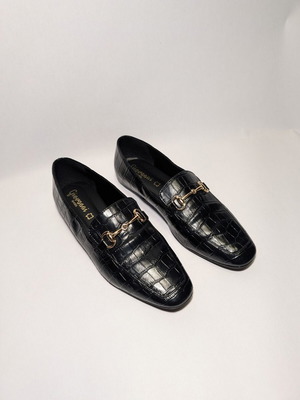 Giovanni leather women's shoes new, size 38, black