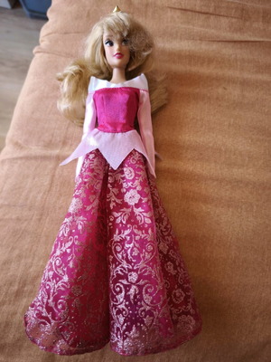 Disney Aurora Princess Sleeping Beauty Doll used