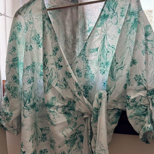 Zara wrap blouse like new, multicolor, size L
