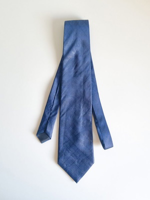 Lanvin tie 100% silk like new, blue diamond squares pattern
