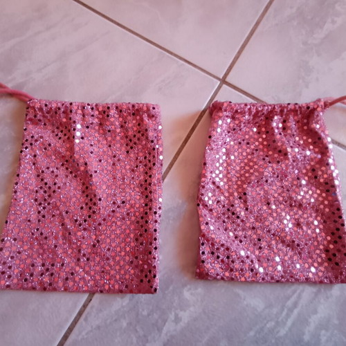 Sequin pouches set in bright pink, like new
