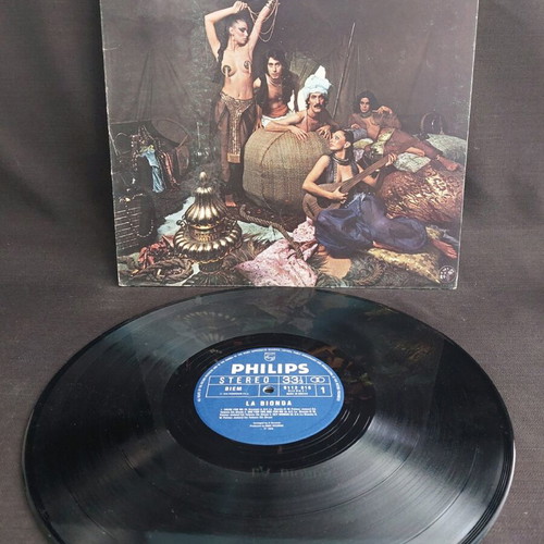 La Bionda vinyl record used in very good condition