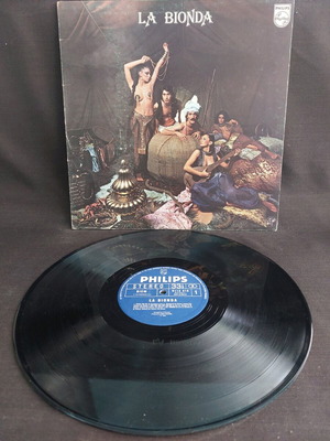 La Bionda vinyl record used in very good condition