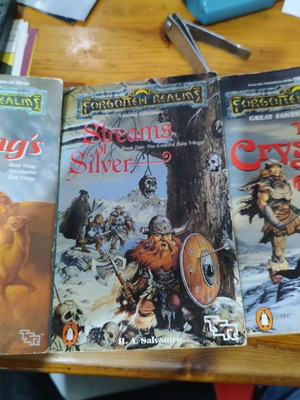 Drizzt Icewind Dale трилогия употребявана, 1-во издание, на английски