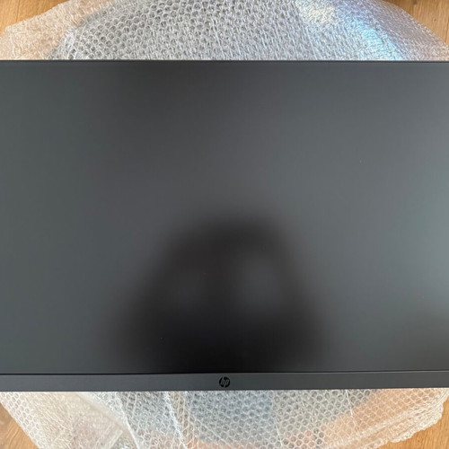 HP P32u G5 31.5" QHD USB-C monitor like new in original box