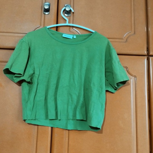 Crop top green size XL like new