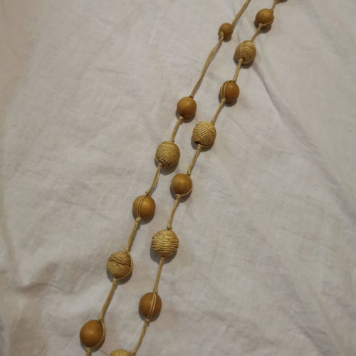 Long necklace with wooden beads like new