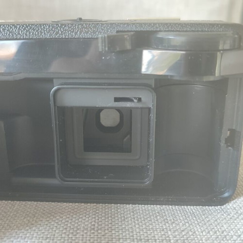 Kodak Instamatic 255X vintage camera used with original case