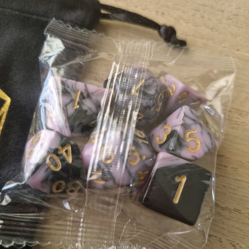 Dice set 7pcs pink black with pouch for Dungeons and Dragons RPG like new