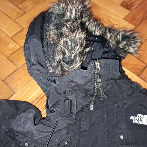 The North Face women's winter ski jacket used, size M, black