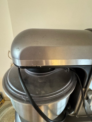 Silvercrest kitchen machine used, missing meringue beater attachment