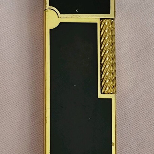vintage Auto-rollalite black lacquer & metal