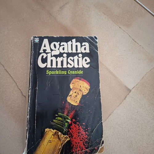 Agatha Christie Sparkling Cyanide book used, English edition Fontana