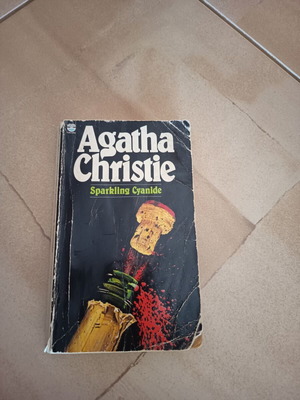 Agatha Christie Sparkling Cyanide βιβλίο μεταχειρισμένο, αγγλική έκδοση Fontana