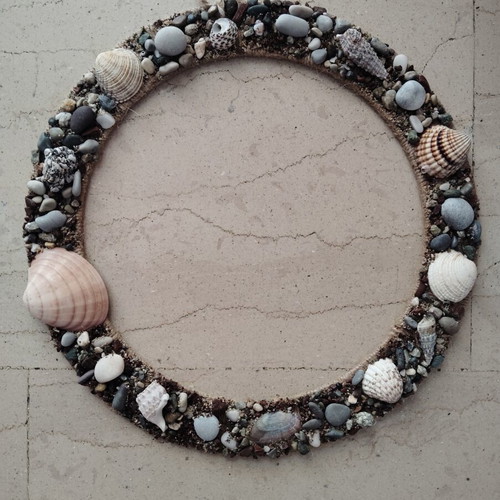 Wreath with seashells handmade decorative