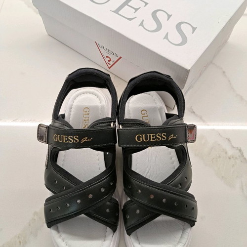 Guess kids sandals size 33 new, black