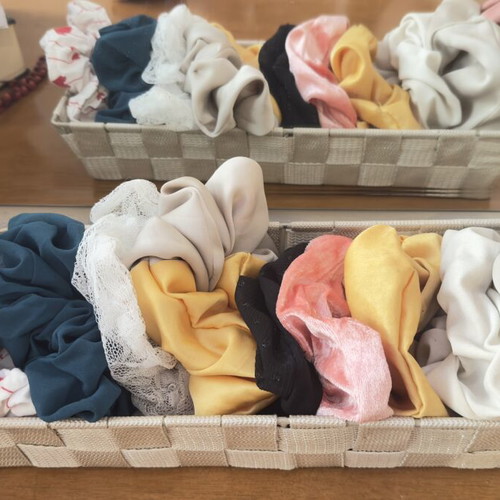 Scrunchies handmade, various colors, like new