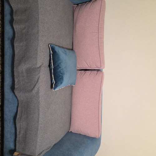 Two-seater sofa used, very comfortable