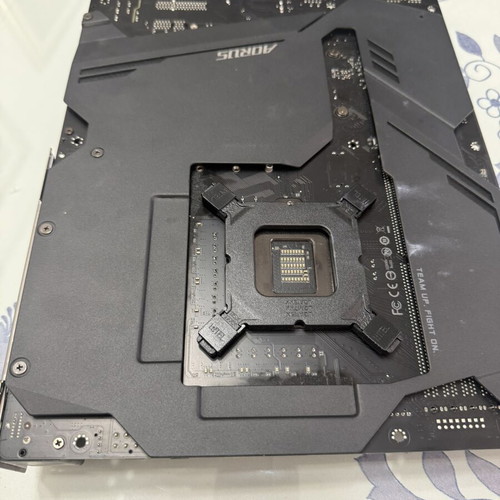 Gigabyte Z390 AORUS MASTER motherboard LGA1151 DDR4
