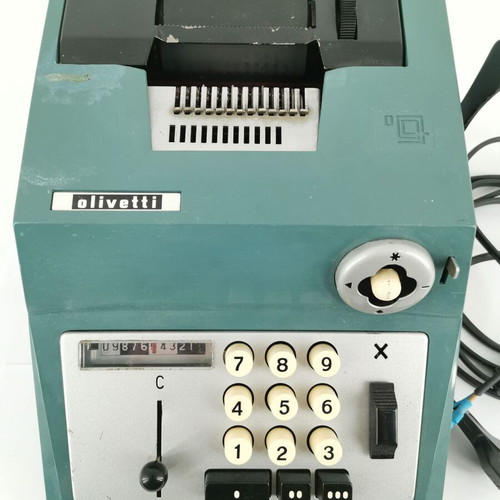Olivetti calculator used, functional