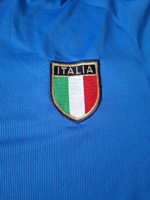Italy 2003/2004 Home Football Shirt Puma Like New