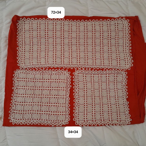 Crochet table linen set beige like new for living room