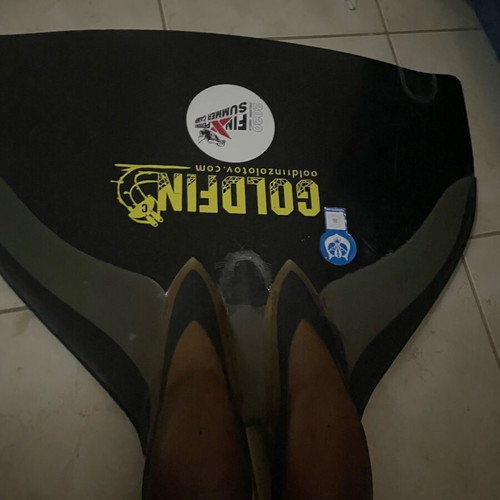 Goldfin monofin used for swim technique