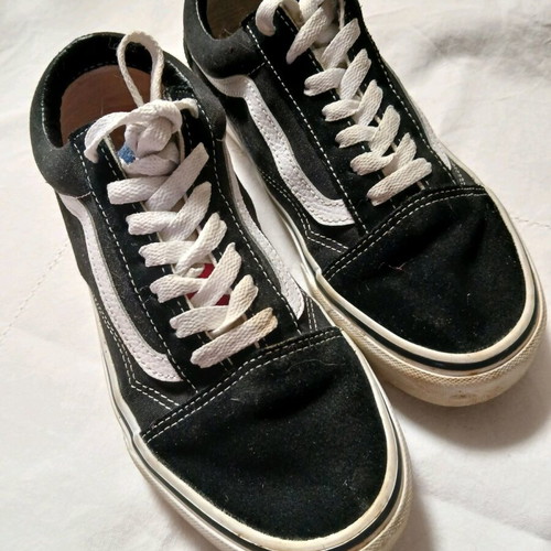 Vans athletic shoes size 37 like new, black unisex
