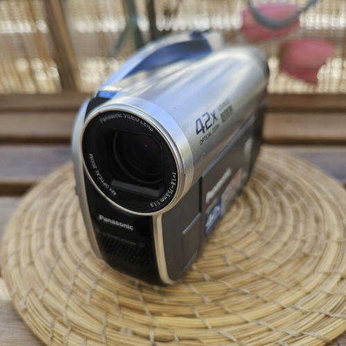 Panasonic VDR-D50 Mini DVD Digital Camcorder very good condition