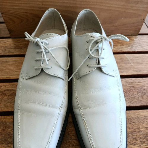 Raymont leather shoes like new, size 40, off-white