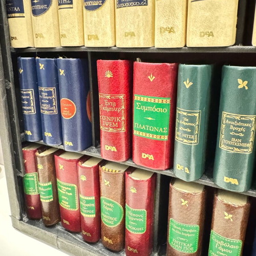 Deagostini miniature book collection with 83 books like new