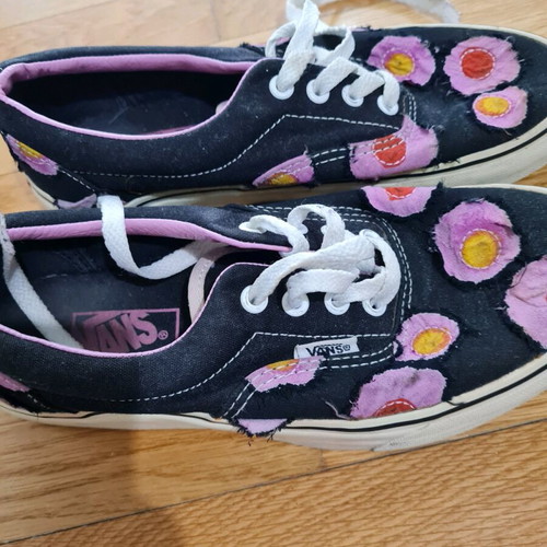 Vans women's sneakers used, black with pink design, size 38.5