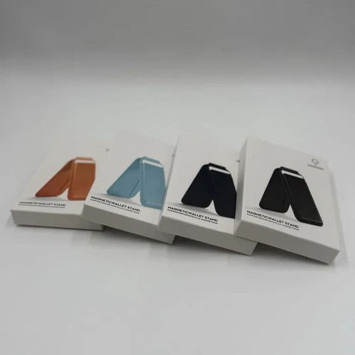 Satechi Design Leather Wallet with MagSafe Magnets
