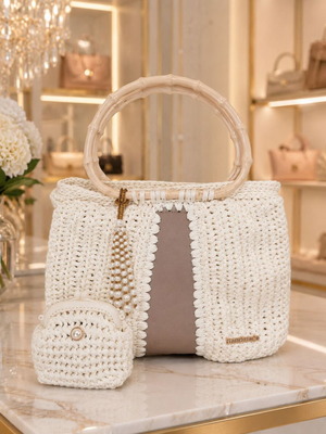 Pearl Ivory Tote with bamboo handles and mini purse