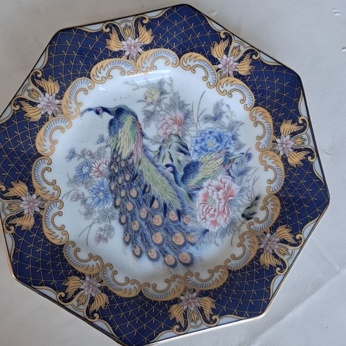 Vintage Japanese octagonal decorative porcelain plate, 17cm