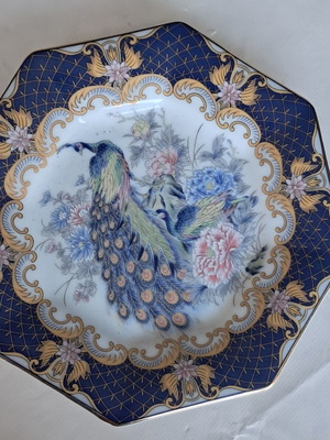 Vintage Japanese octagonal decorative porcelain plate, 17cm
