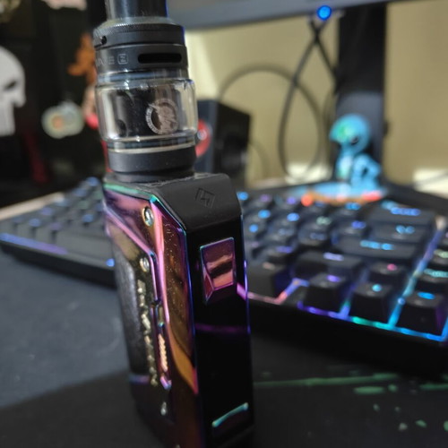 Vape 200w like new, fully functional with two batteries