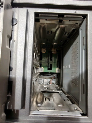 NetGear ReadyNAS Model RND-2B used, 2 HDD bays, Gigabit Ethernet