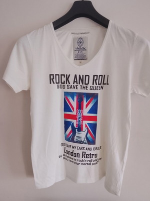 Men's short-sleeve t-shirt white, size M, like new