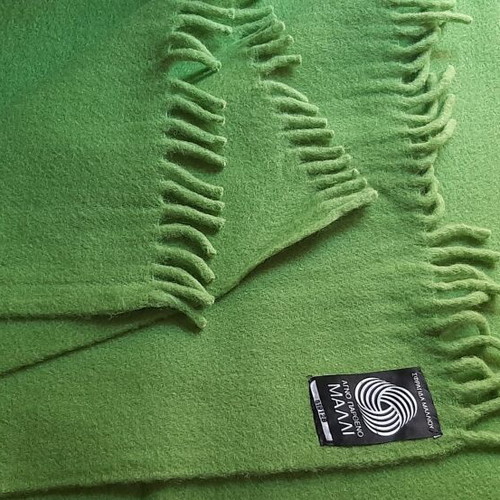 Wool Blanket like new 180×220 cm, green and camel colors, pack of 2