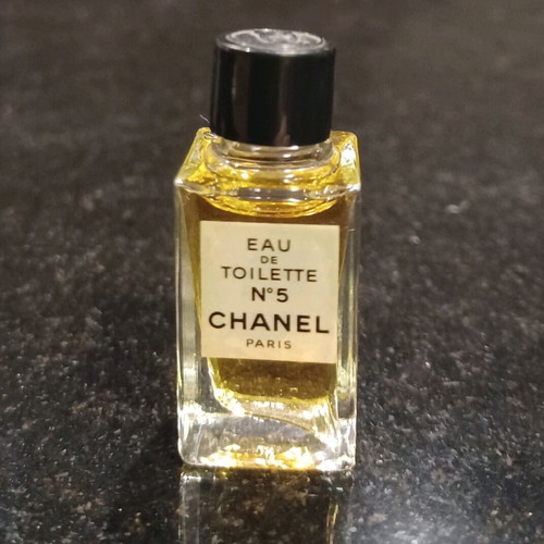 Miniature Chanel No.5 like new, authentic 5 ml perfume