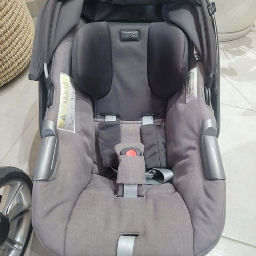 Inglesina Aptica Quattro stroller system like new